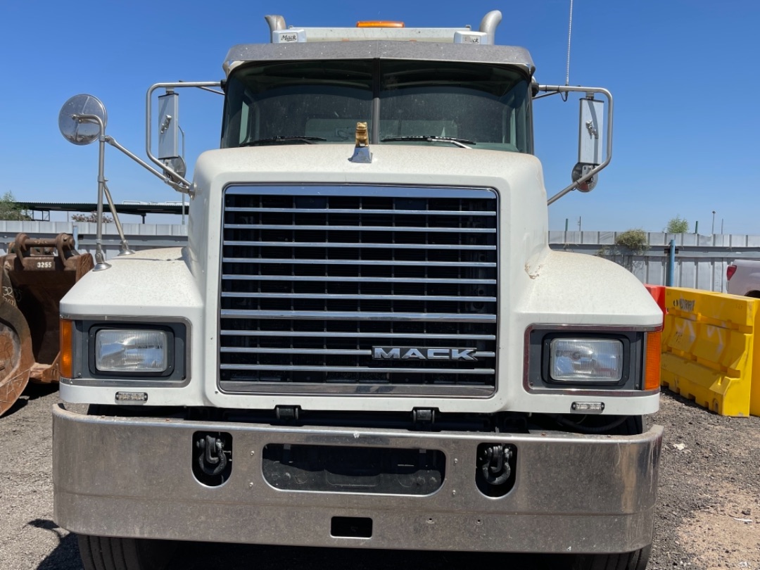 2015 MACK PINNACLE CHU613 - Image 6